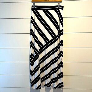 White House Black Market Diagonal Stripe Maxi Skirt, Size m